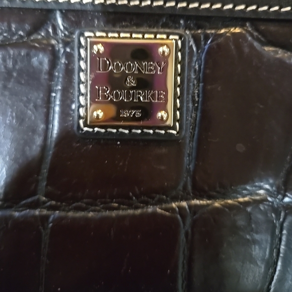 Dooney & Bourke Black Croc Embossed Clutch With Strap